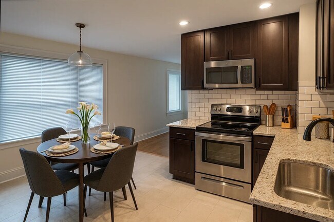 Foto del edificio - 7012 Forsyth Blvd