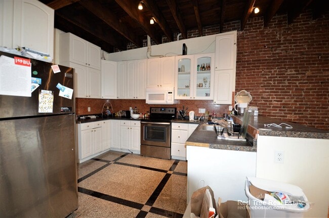 Foto del edificio - 25 Saint Marys Ct