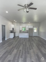 Building Photo - 21 Watch Hl Dr
