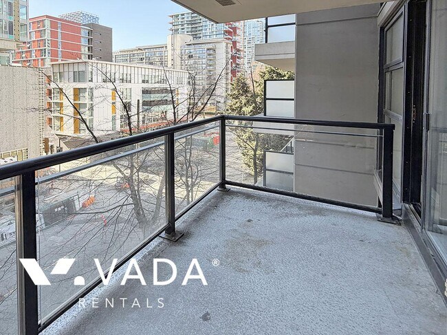 Building Photo - Oscar 1 BR APT Rental 607-1295 Richards St Vancouver: VADA