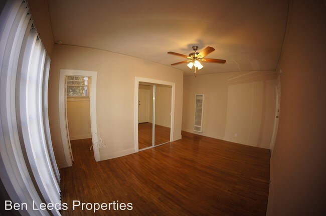 Interior Photo - 534 S Coronado St