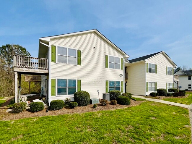 Building Photo - Ivey Glen Apartment Community