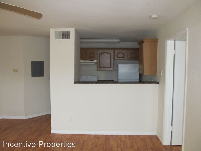 Building Photo - 4720 Walden Cir