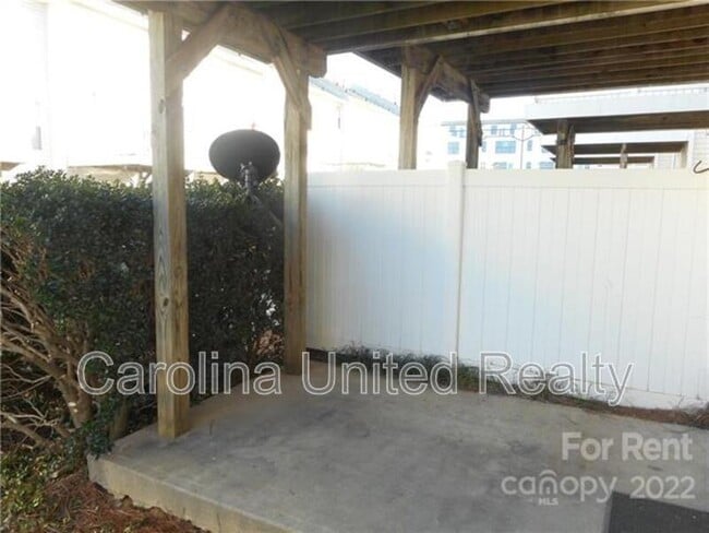 Building Photo - 8145 Millwright Ln