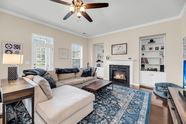 Building Photo - 1746 Batten Dr