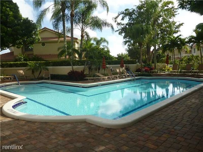 Foto del edificio - 673 Deer Creek Corona Way