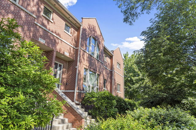 Primary Photo - 1771 Dewes St