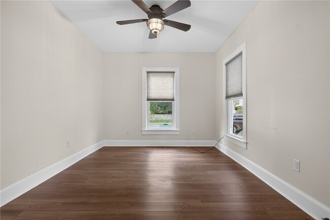 Building Photo - 36 Cedar St