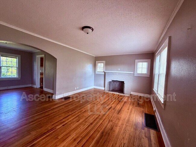 Foto del edificio - 1307 Moss St