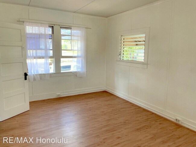 Building Photo - 1 br, 1 bath House - 3837 Kaimuki Ave