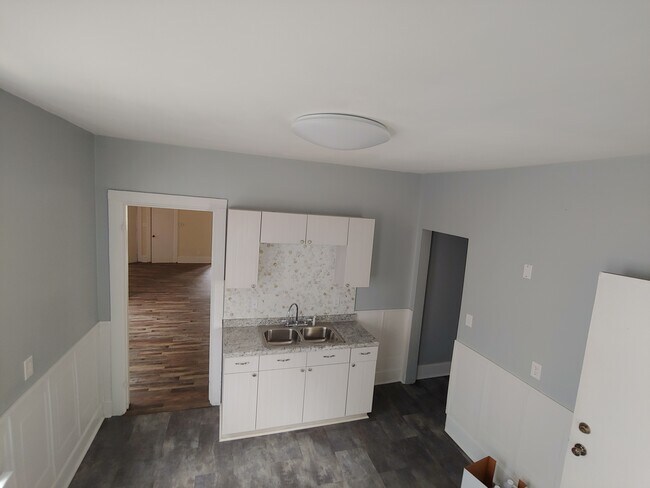 Foto del edificio - 2226 N Holton St