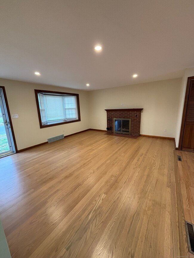 Foto del edificio - 125 Douglas St