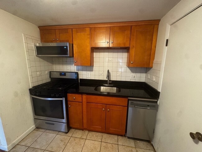 Foto del edificio - 87R Madison St