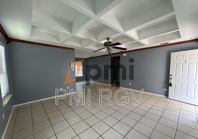 Foto del edificio - 3803 Sheraton Ave