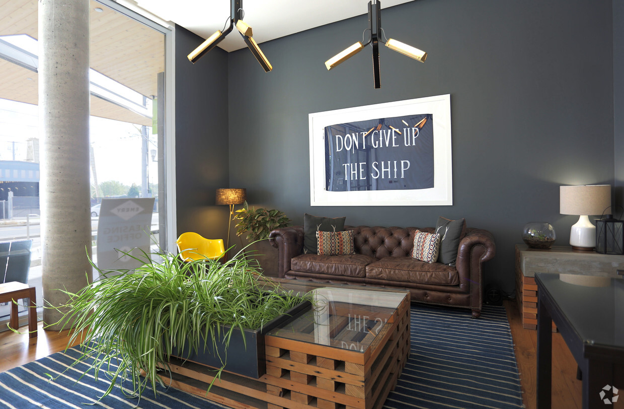 Primary Photo - Urban Living, Elevated Comfort