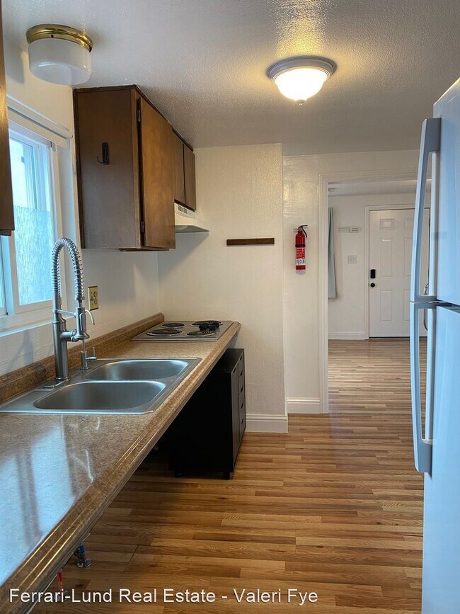 Foto del edificio - 1 br, 1 bath House - 1743 C Street