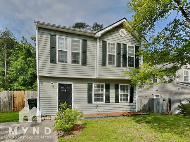 Building Photo - 217 Gladstone Dr