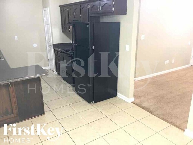 Foto del edificio - 7090 Maryland Ct