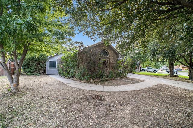 Foto del edificio - 5213 Prairie Creek Dr