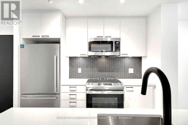 Building Photo - 1808 St Clair Ave W