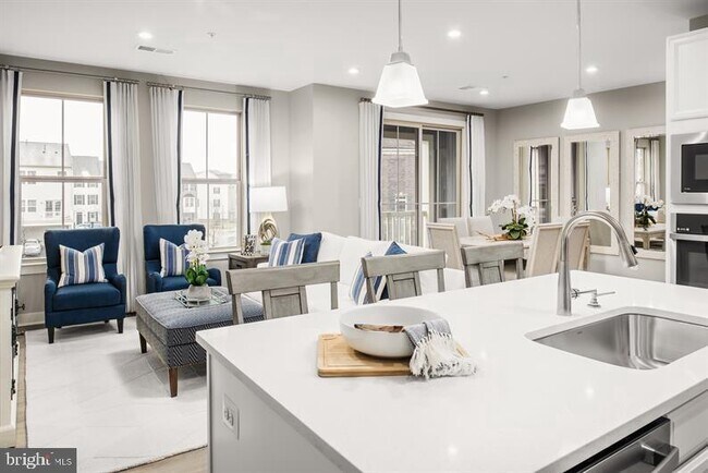 Foto del edificio - 4366 Black Tulip Wy