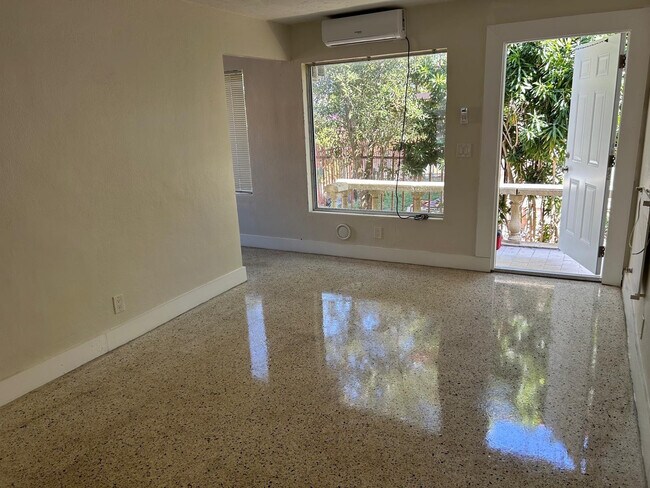 Foto del edificio - 709 8th St