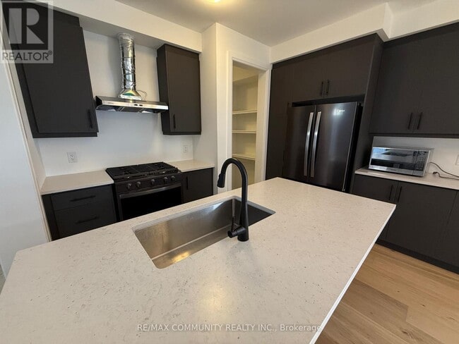 Building Photo - 3407 Braeside Wy