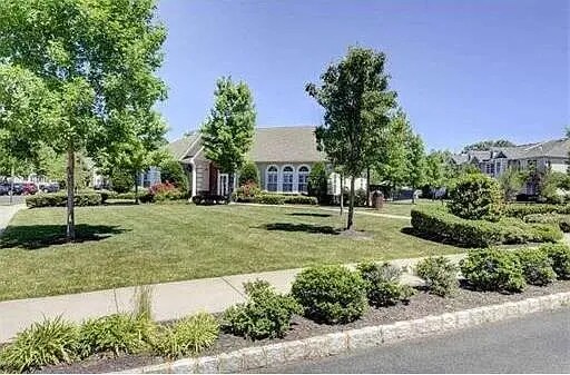 Building Photo - 189 Sunshine Dr