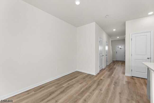 Foto del edificio - 76 Alexander Wy