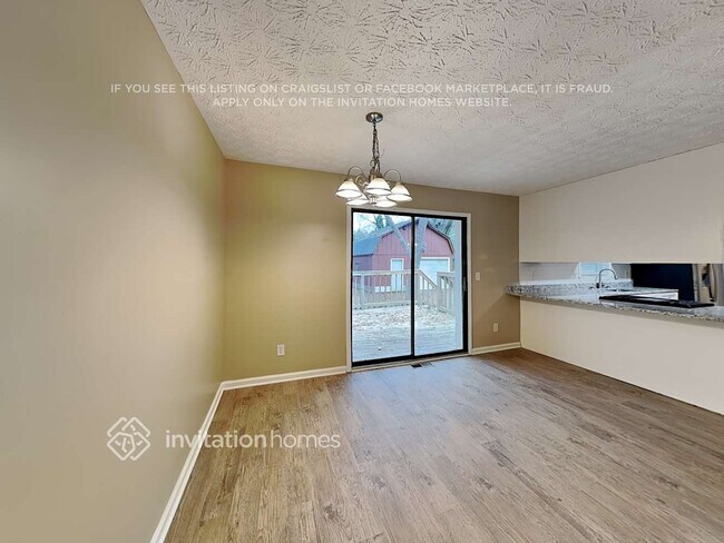 Foto del edificio - 258 Palms Ln SW