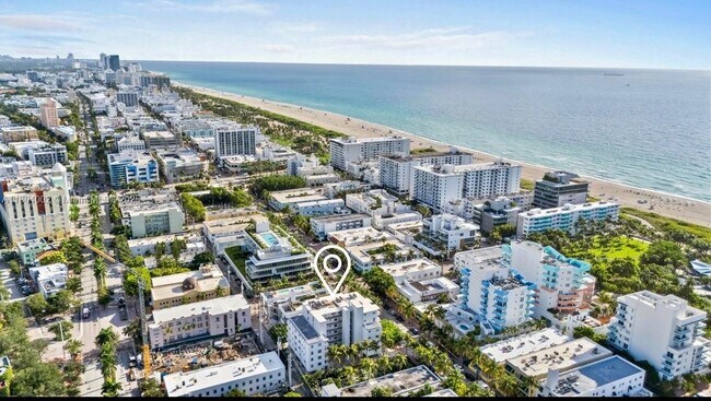 Foto del edificio - 240 Collins Ave
