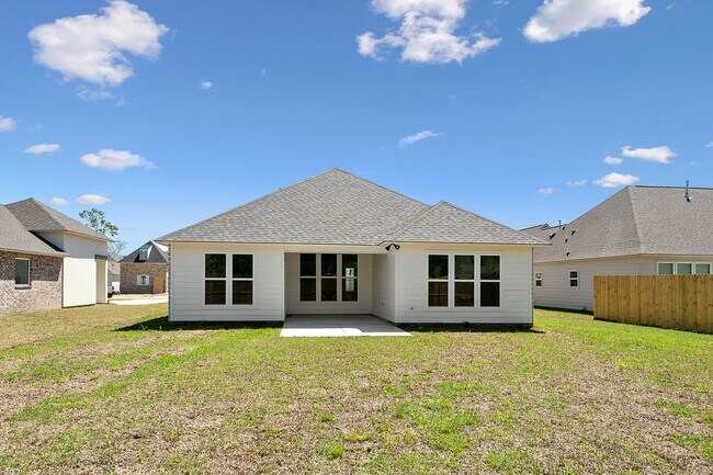 Foto del edificio - Beautiful 4 bedroom home in Ascension
