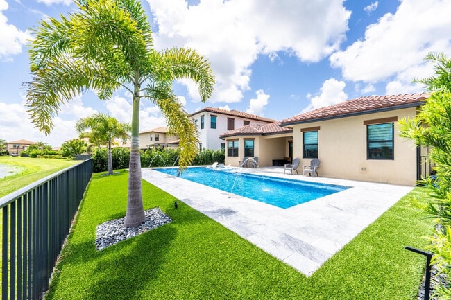 Building Photo - 12170 Lake Trail Ln