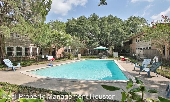 Foto del edificio - 2 br, 1 bath House - 4018 Blue Bonnet Blvd #D