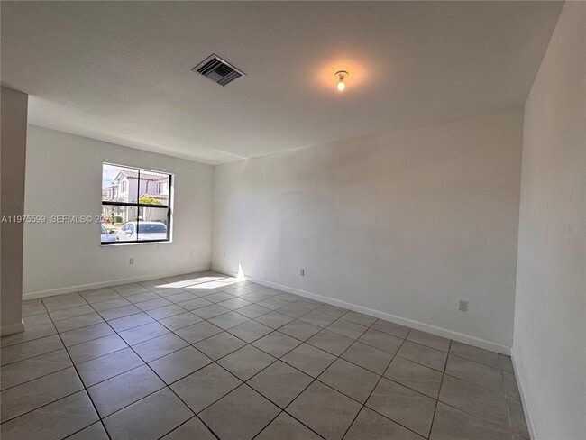 Building Photo - 11813 SW 246 Terrace