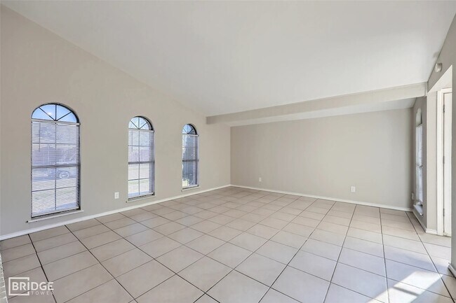 Building Photo - 1701 Wilderness Trail