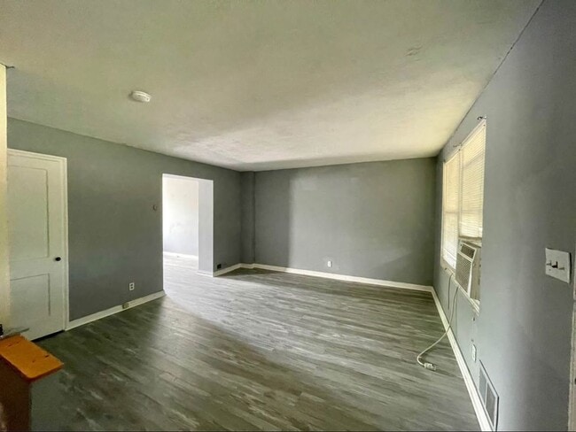Building Photo - 7515 Berkshire Rd