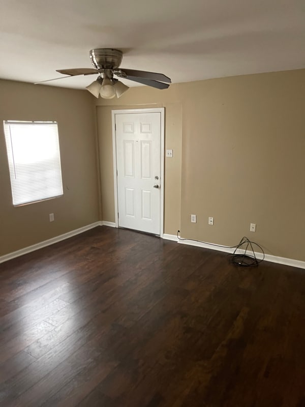 Foto del edificio - 6001 Cameron Blvd