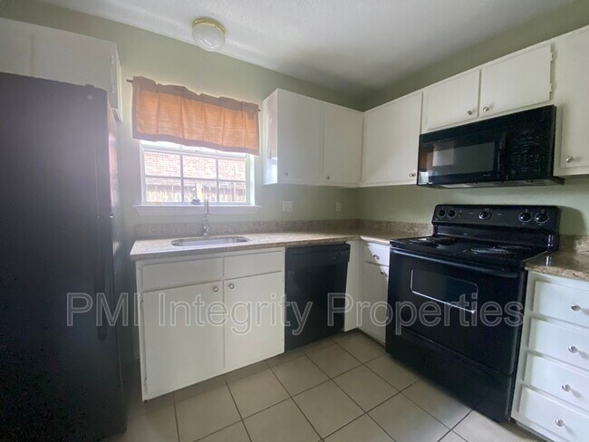 Foto del edificio - 1716 Brightside Dr
