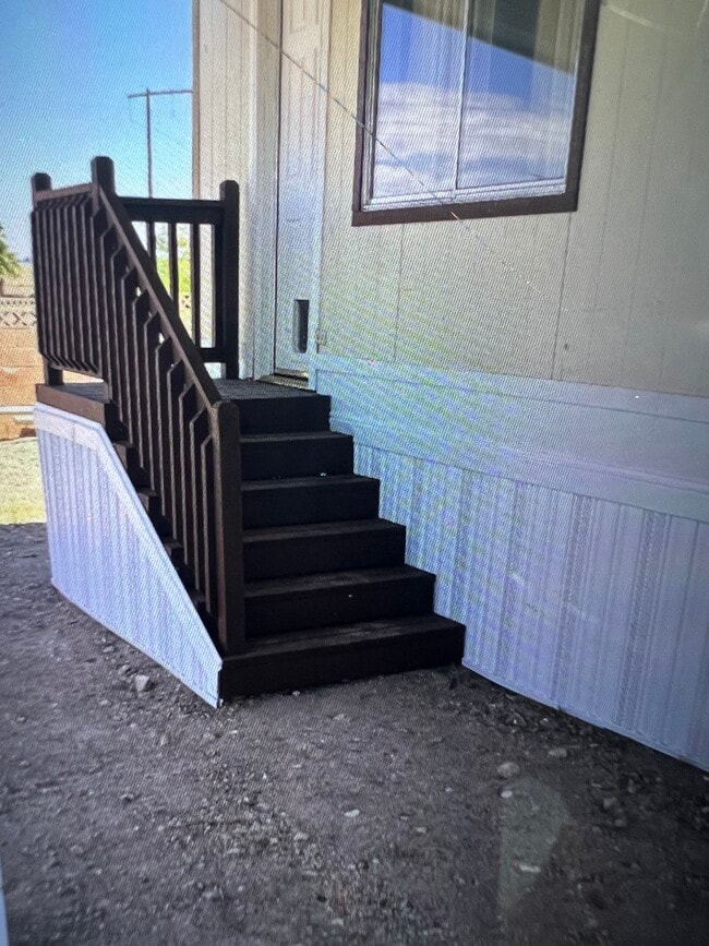 Back side Stairs House - 203 Shoshone Ln