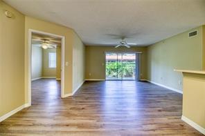 Foto del edificio - 8950 Colonnades Ct E