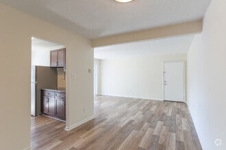 3BR,1.5BA - Sycamore - Peninsula Grove