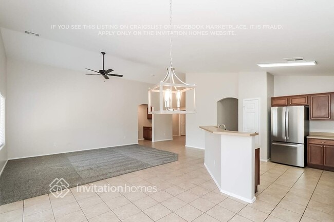 Foto del edificio - 2201 S 112th Ave