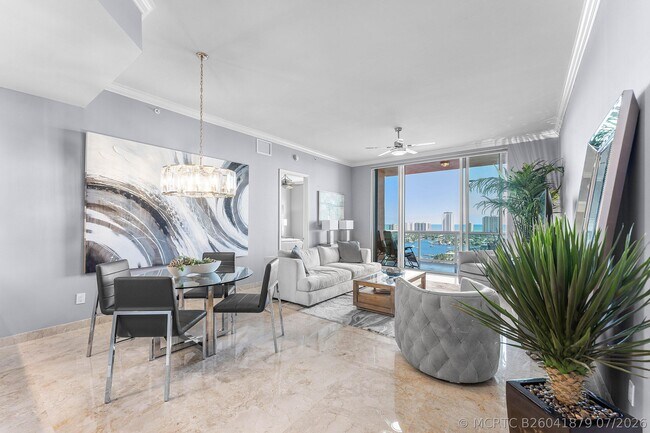 Foto del edificio - 2640 Lake Shore Dr