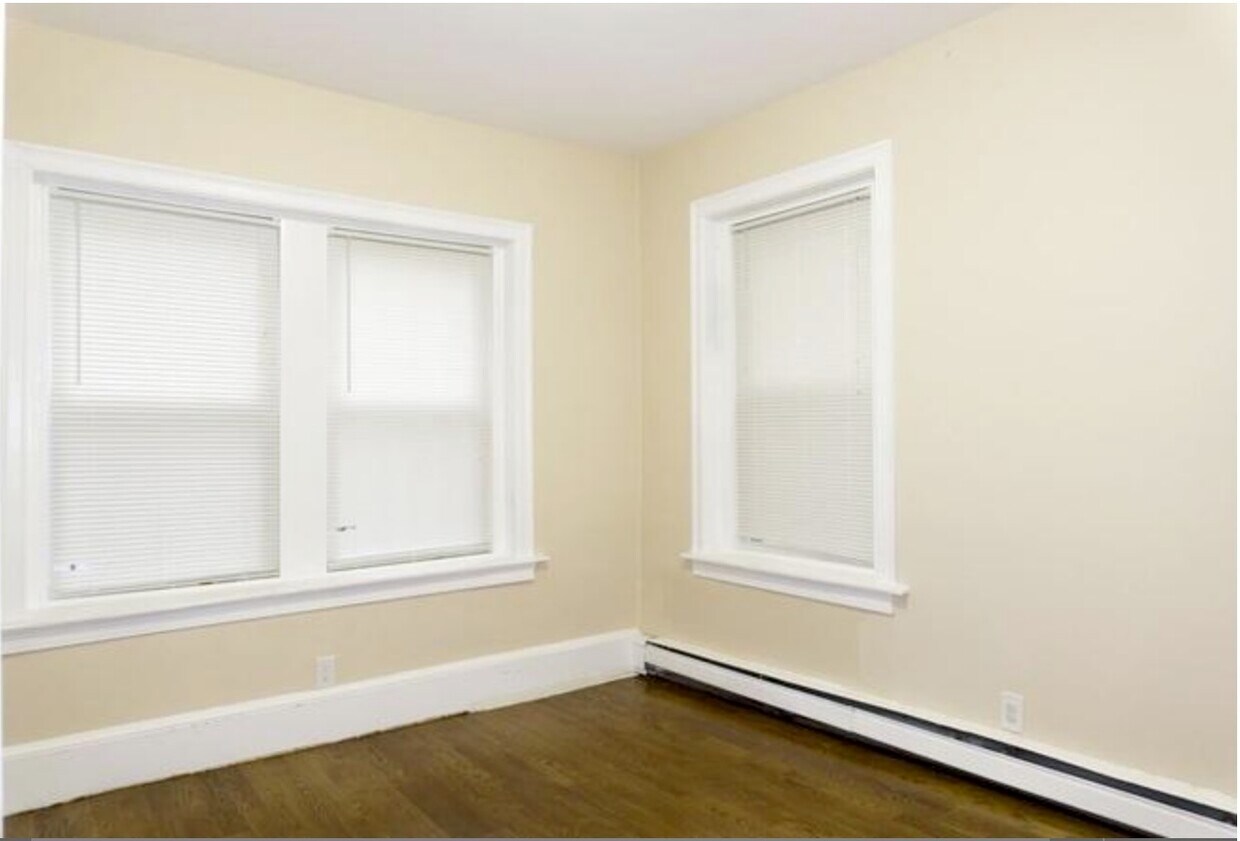 Building Photo - 377 Shawmut Ave