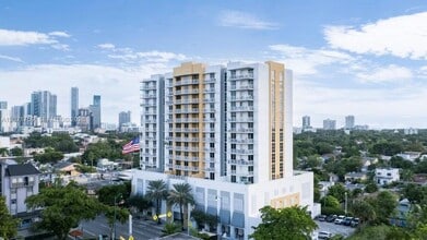 Building Photo - 900 SW 8th St