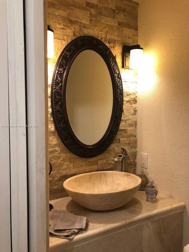 Building Photo - 8826 W Flagler St