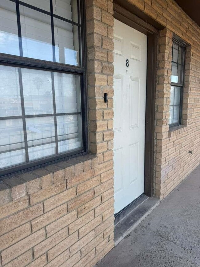 Foto del edificio - 4020 Loring Ave