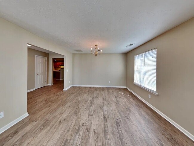 Foto del edificio - 4539 Parkway Cir