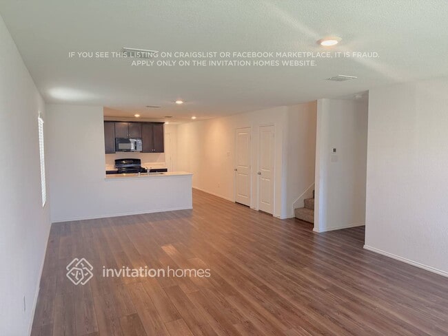 Building Photo - 336 Red Rock Trl
